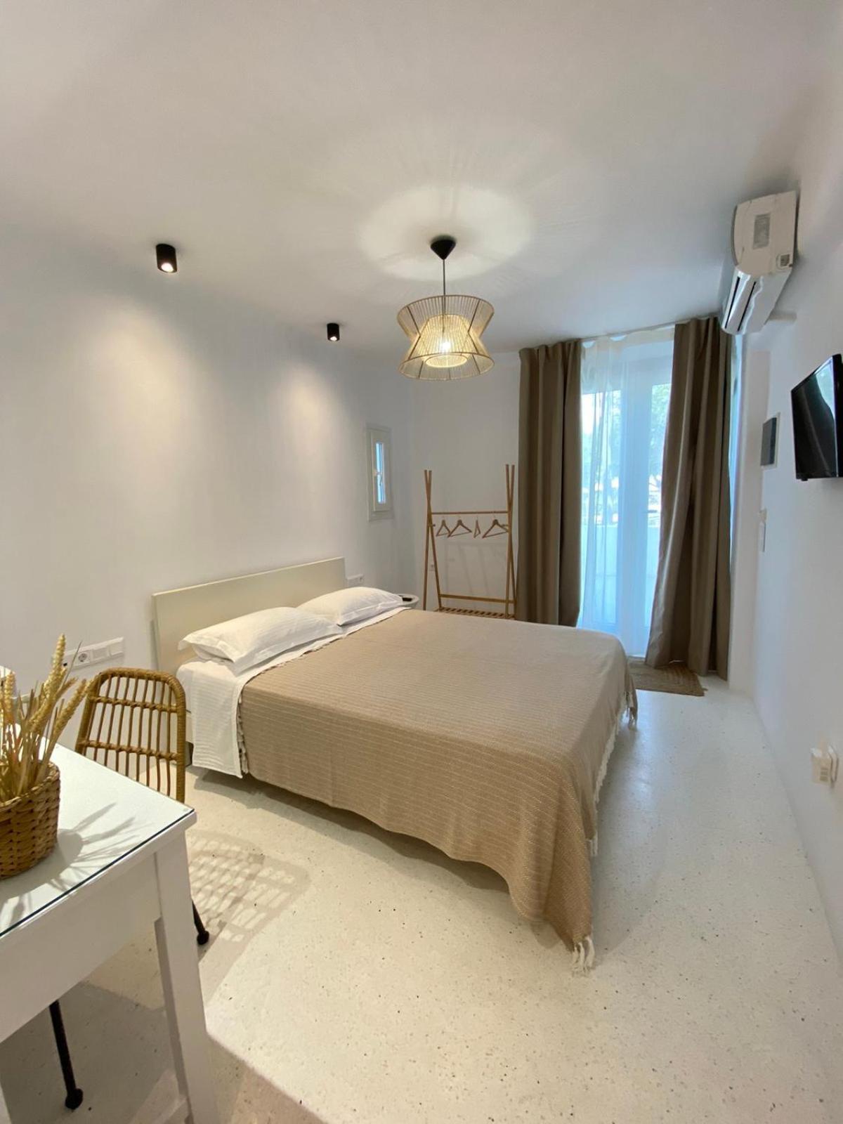 Perivoli Rooms Páros Rom bilde
