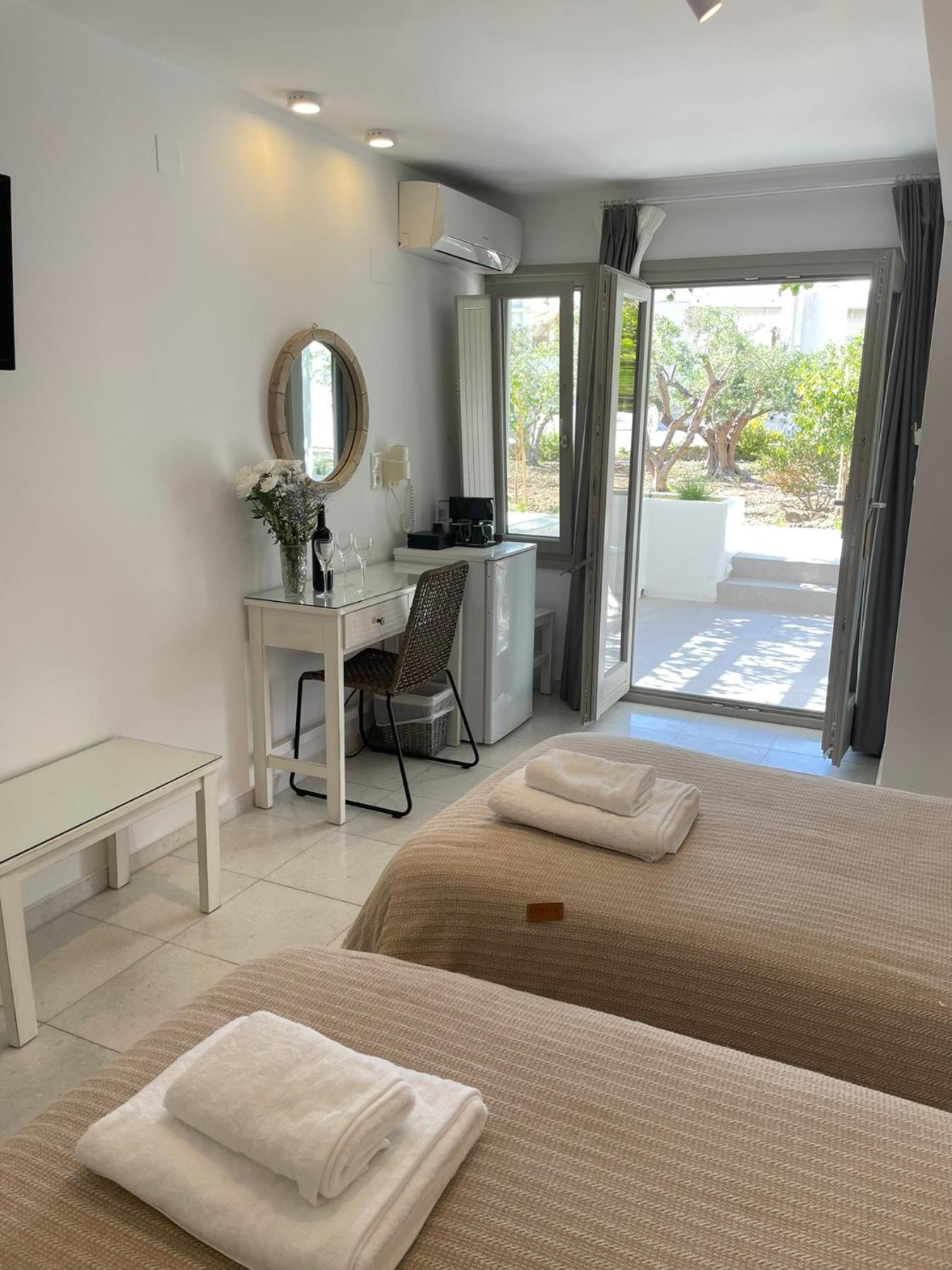Perivoli Rooms Páros Rom bilde